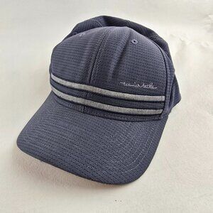 Travis Mathew Mens S/M Gray Flexfit Hat Performance Golf Lightweight Performance